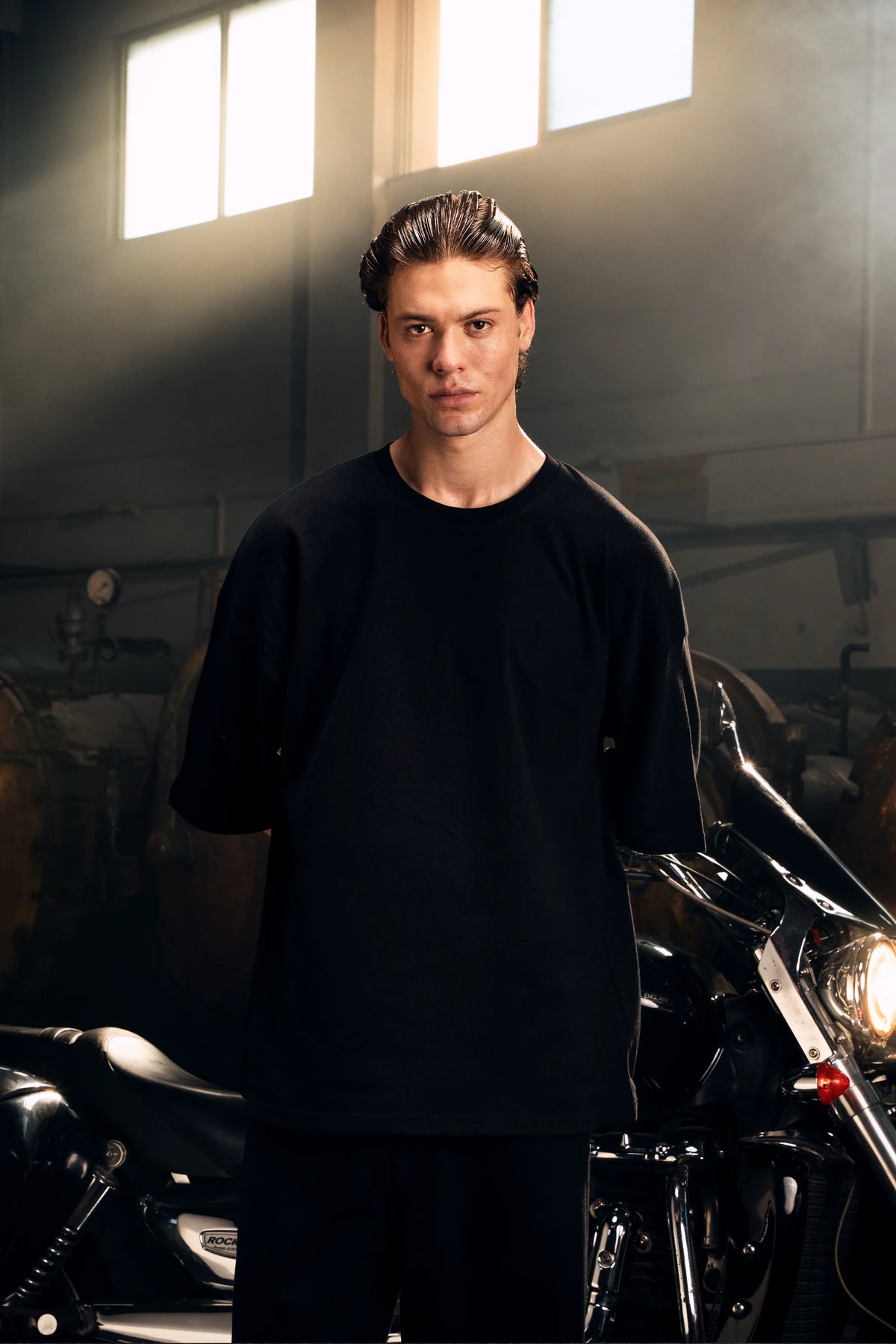 T32 - Heavy Oversized Tee Organic Cotton [310gsm] - Black