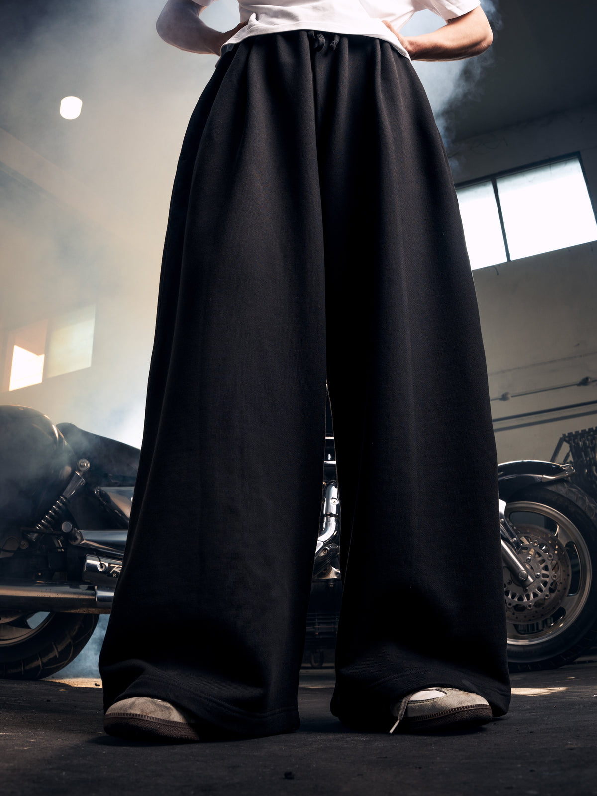 Y33 - Pleated Baggy Organic Sweatpants [520gsm] - Midnight Black